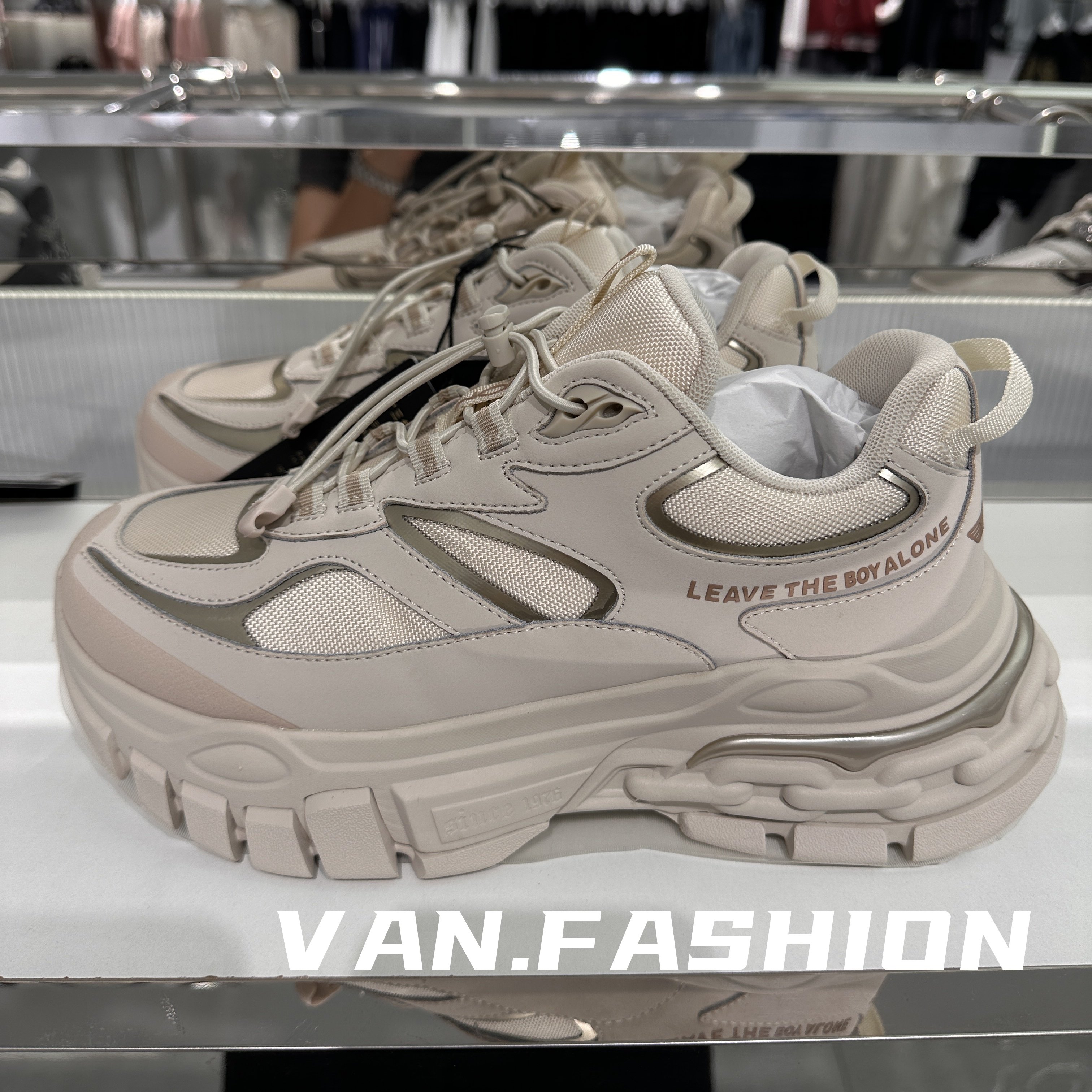 BOY LONDON专柜正品25秋厚底休闲老爹鞋B253N7902731 699