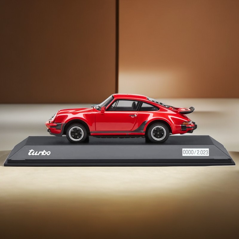 原厂限量版收藏摆件汽车模型