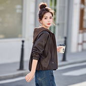 休闲风连帽PU皮衣女短款 宽松咖色减龄夹克外套 2026春秋超好看新款