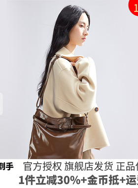 播AKIIKA联名女士单肩包BPR1BD4403