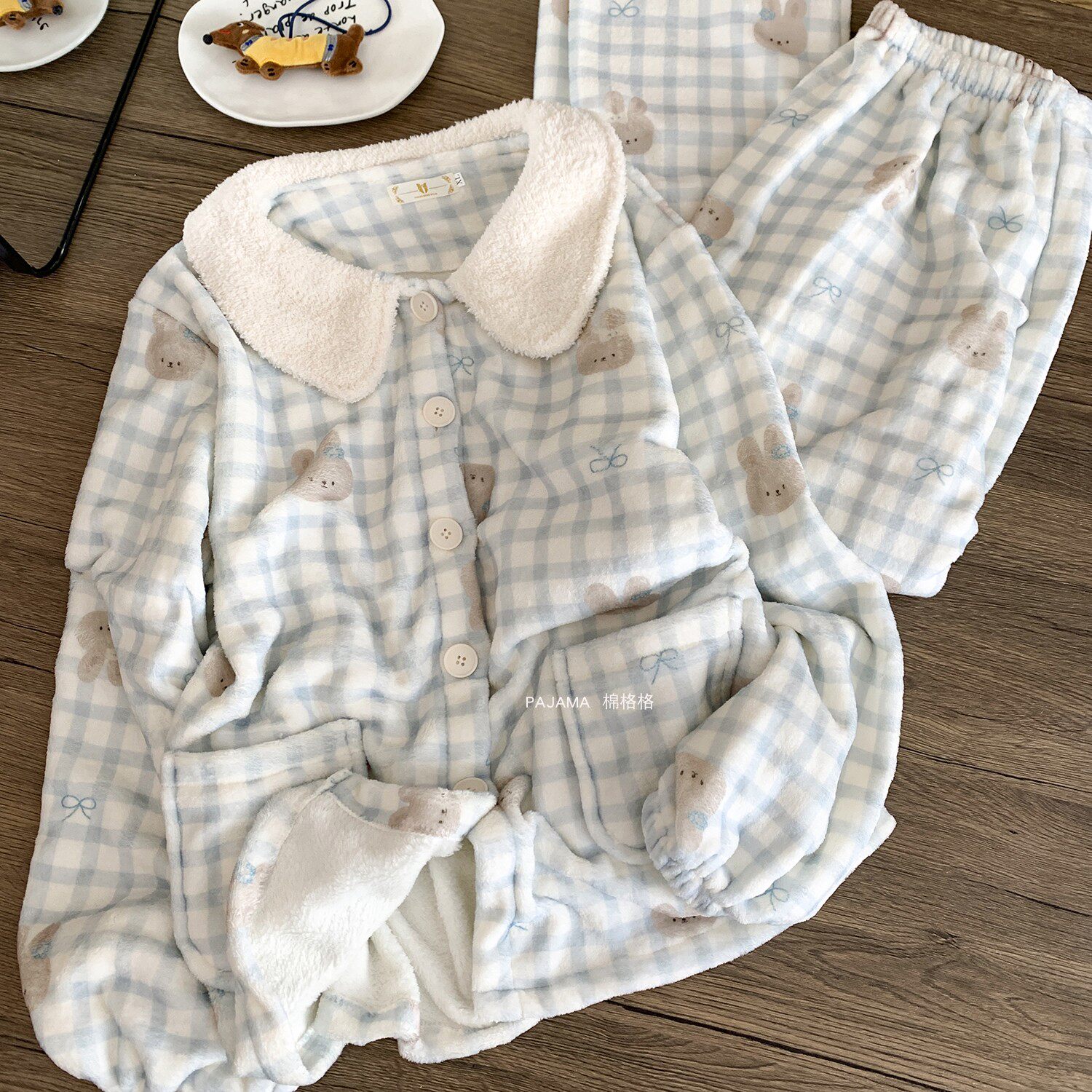 卡通珊瑚绒睡衣女秋冬季加绒加厚保暖可爱法兰绒可外穿家居服套装