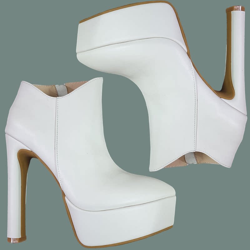 高跟尖头粗跟短靴马丁靴女白色防水台时装靴V口春季婚鞋裸色洋气