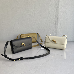 民族风小方包 高级质感头层小牛皮秋冬新款 柜价300 撤柜捡漏款