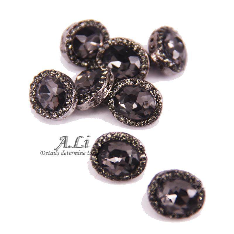 高端服饰钻扣金属 衬衫切面玻璃纽扣日韩水钻毛衣开衫纽扣14*11mm