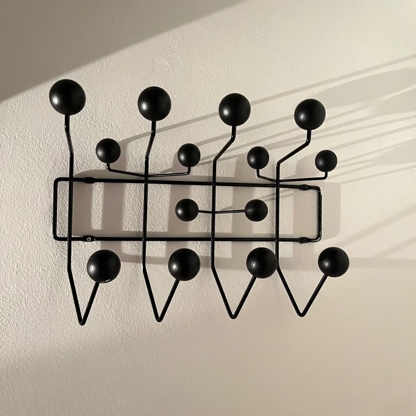 Eames hang it all伊姆斯衣帽架设计经典艺术挂衣架创意时尚挂钩