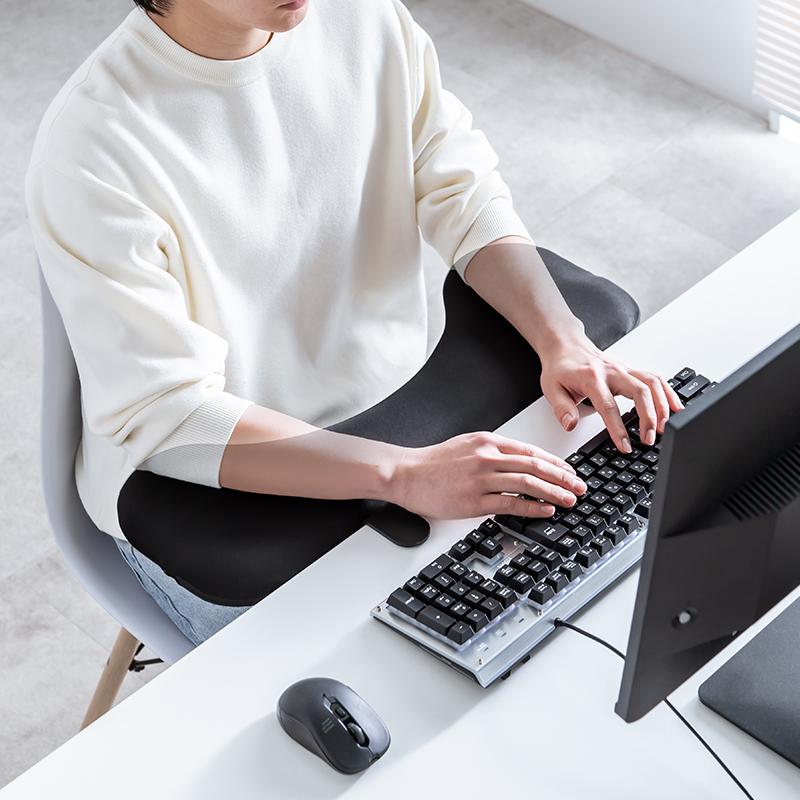 日本SANWA多功能支架垫腕托键盘托架人体工学手臂支架手托桌面延伸板延长板腕垫免打孔舒适加宽扩展