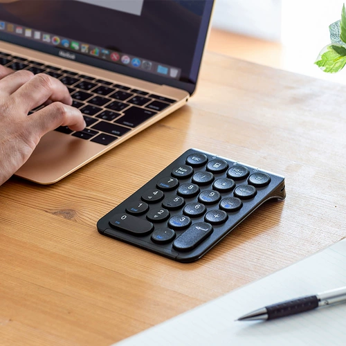 Клавиатура Bluetooth 11 -year -Sold Old Store Digital Keyboard Small Keyboard Bluetooth Little Japan Sanwa маленькая беспроводная зарядка.