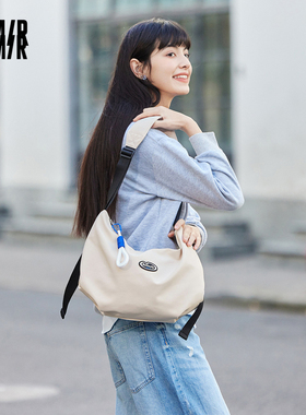 森马包包饺子包蝴蝶系列2024新款时尚潮流斜挎包大容量通勤情侣包