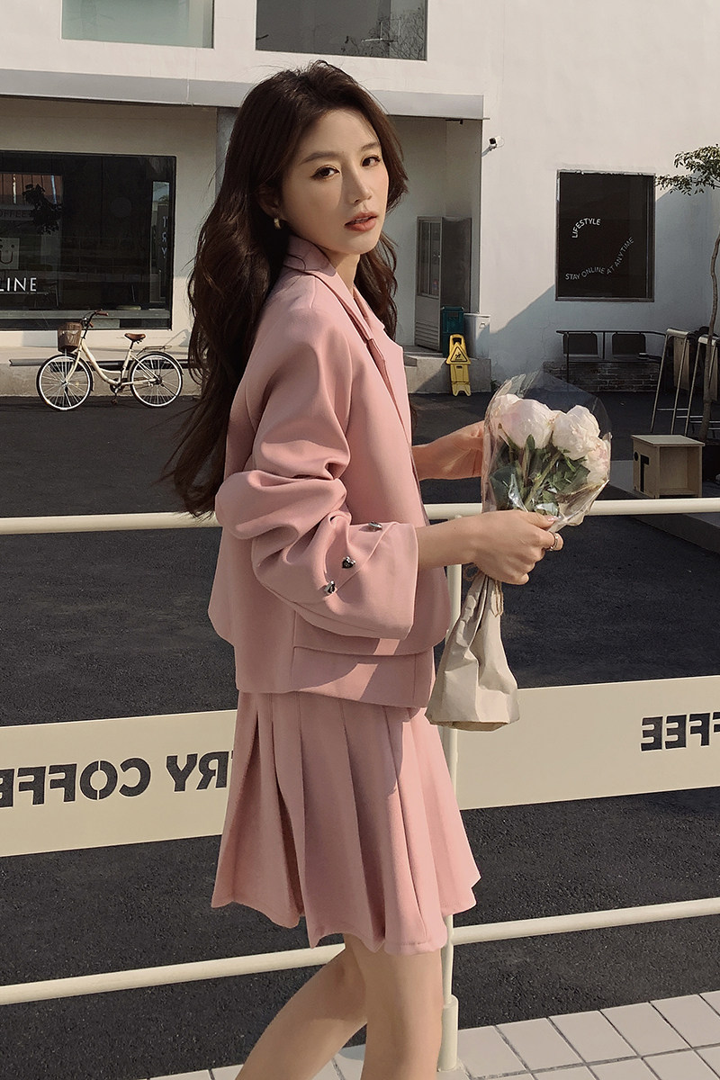 粉色西装套装女2025年春秋新款学院风高级感小个子JK百褶裙两件套,女装套装/套裙,浙宝160