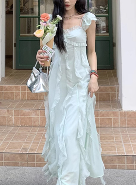 法式温柔风荷叶边连衣裙女夏海边度假风气质长裙仙女吊带茶歇裙