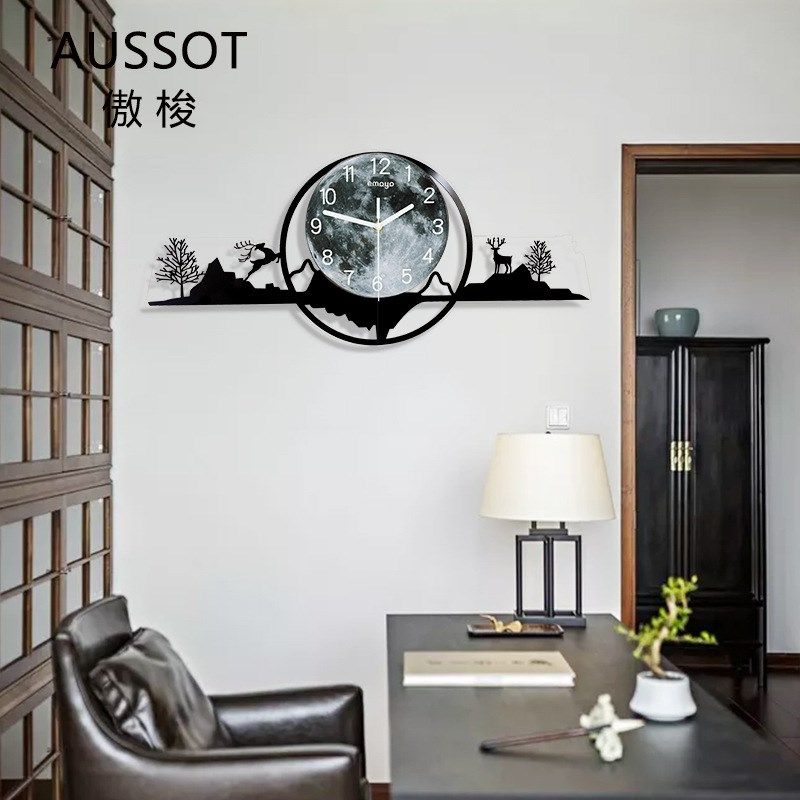 拍前询价新中式鹿头现代简约创意挂钟 夜光时尚大气装.饰钟静议价