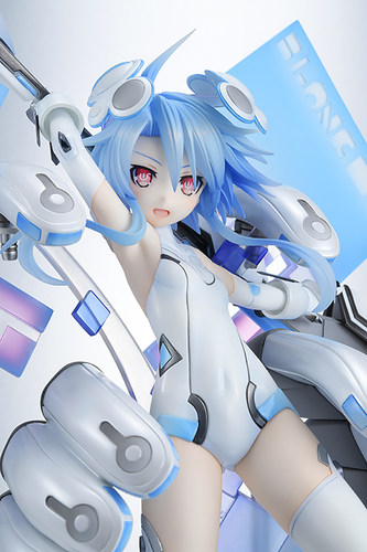 御宅手办正版预售  AMIAMI AMAKUNI 超次元游戏海王星 白色之心