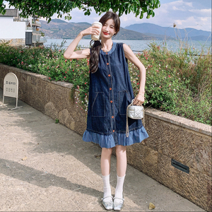夏款新款上新【】2D037-8871-P135格子拼接牛仔背心裙图片