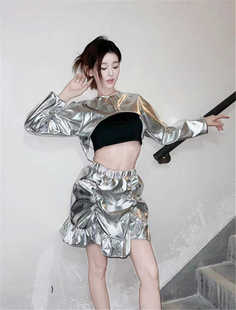 新款演出服DS酒吧表演服嘻哈爵士舞炫酷科技感时装街舞套装模特服