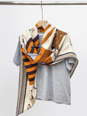 桑蚕丝真丝羊毛丝巾围巾披肩方巾