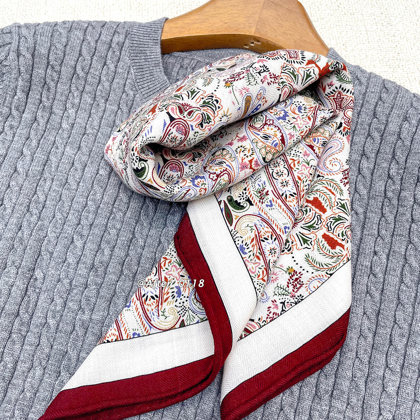 真丝羊毛围巾女秋冬季丝毛丝巾