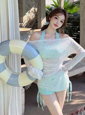 大码比基尼性感泳衣女温泉2026年新款防晒胖mm微胖海滩度假三件套