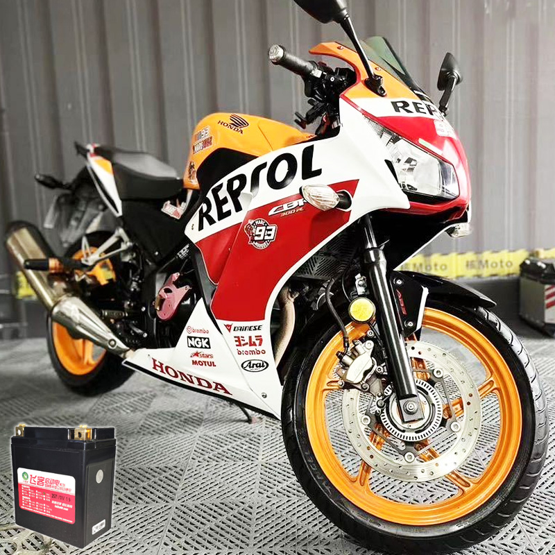 本田摩托车电瓶改飞客12v锂电池小黄蜂cb250 rr cbr300r cb400f