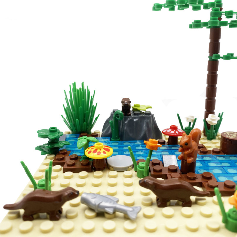 溪边水獭小颗粒拼装积木摆件