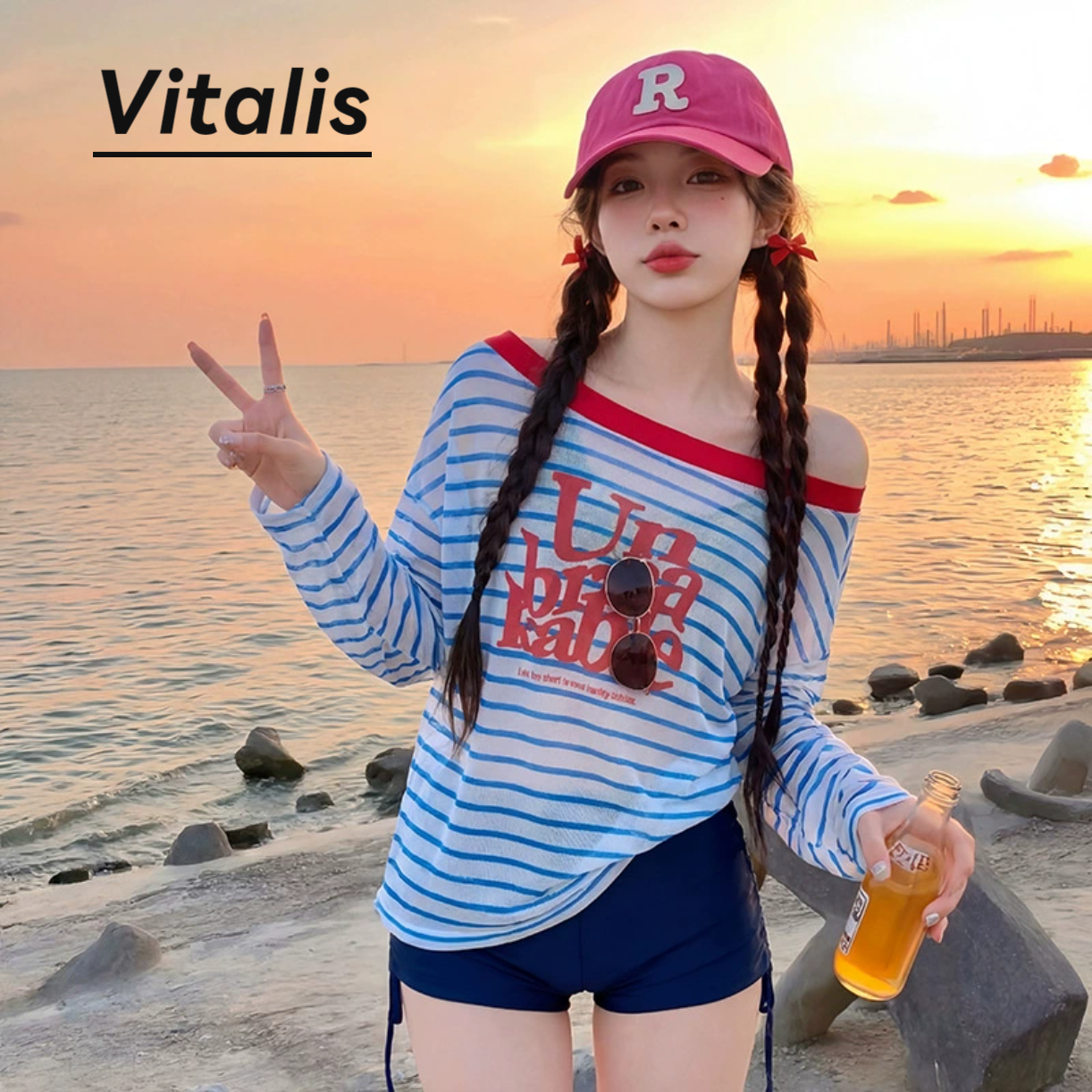 纯欲辣妹露肩条纹防晒连体泳衣