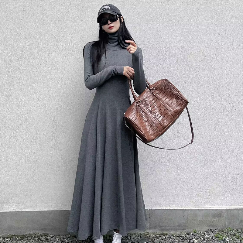 通勤修身大摆人棉纯色加绒连衣裙