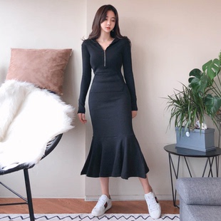 卫衣鱼尾裙女春季纯棉长款保暖2025新款潮打底连衣裙韩版内搭白搭