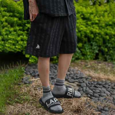 LAPIVIMA WAFFLE BERMUDA RESORT SHORTS 华夫格百慕大度假短裤