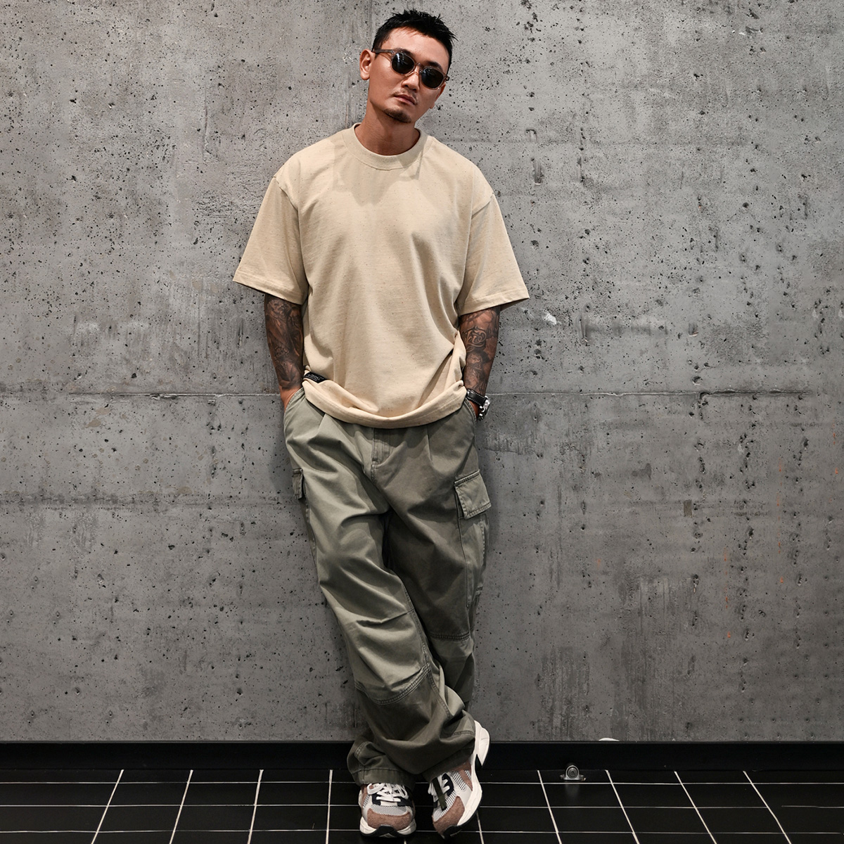 LAPIVIMA TWO-TONED COLOR BLOCK WASHED CARGO PANTS 拼接工装裤