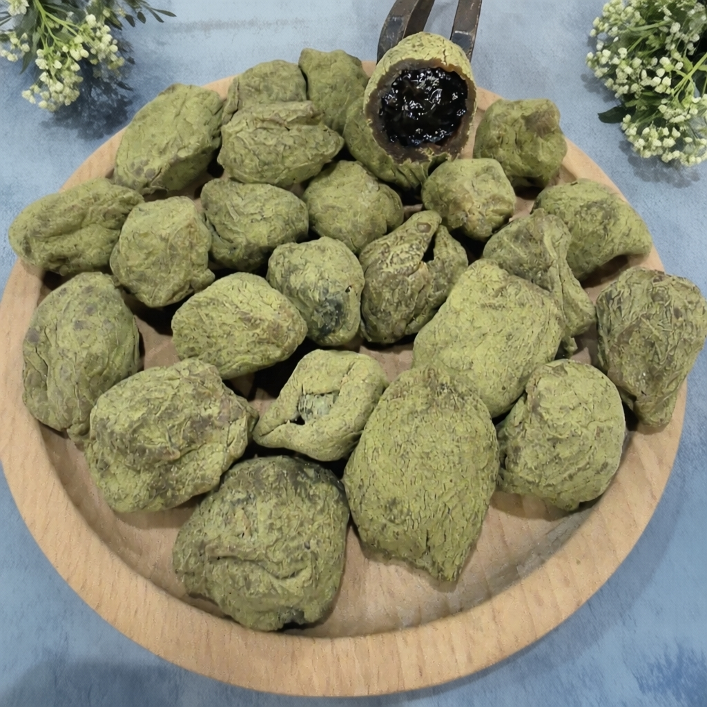 抹茶味梅有葡萄青梅抱葡萄无核梅子果干蜜饯果脯休闲零食酸梅干
