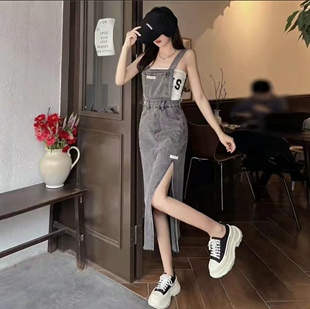 2026春夏高腰侧开叉牛仔背带裙女新款 吊带连衣裙子 宽松显瘦中长款