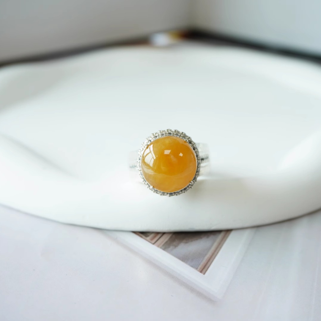 圆形饱满黄翡蛋面缅料A货翡翠天然无烧镶嵌吊坠饰品显白【1511】