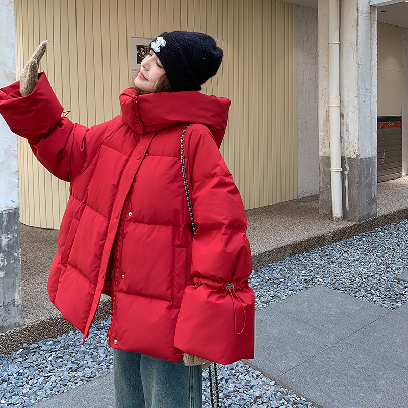 现货2025冬季新款90白鸭绒红色短款羽绒服137-5080-P310-控468，女装羽绒服，浙宝137