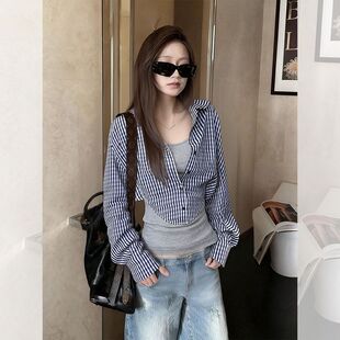 韩系灰色假两件拼接衬衫女巨好看的早秋独特漂亮短款衬衣上衣