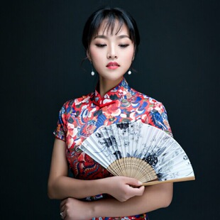 实惠好看女士折叠扇 绢布扇 礼品扇 活动扇 女扇绸布折扇子出厂价