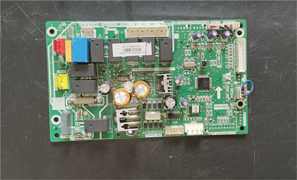 适用 于美的空调风管机室内主板V-KIK35-DAN-A[MB95F698K].1.1-1