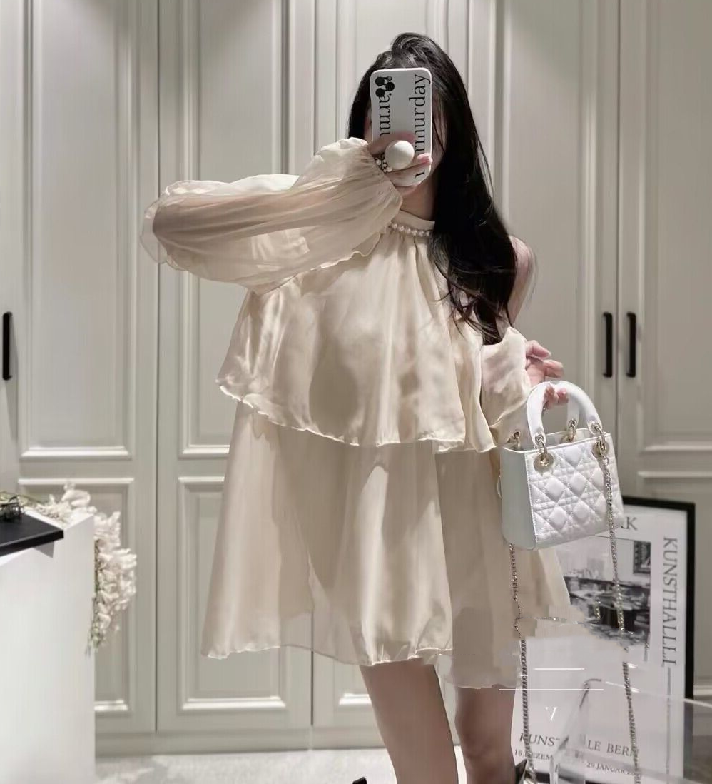 甜酷辣妹风~2025秋季新纯欲炸街珍珠挂脖雪纺裙 小个子露肩连衣裙