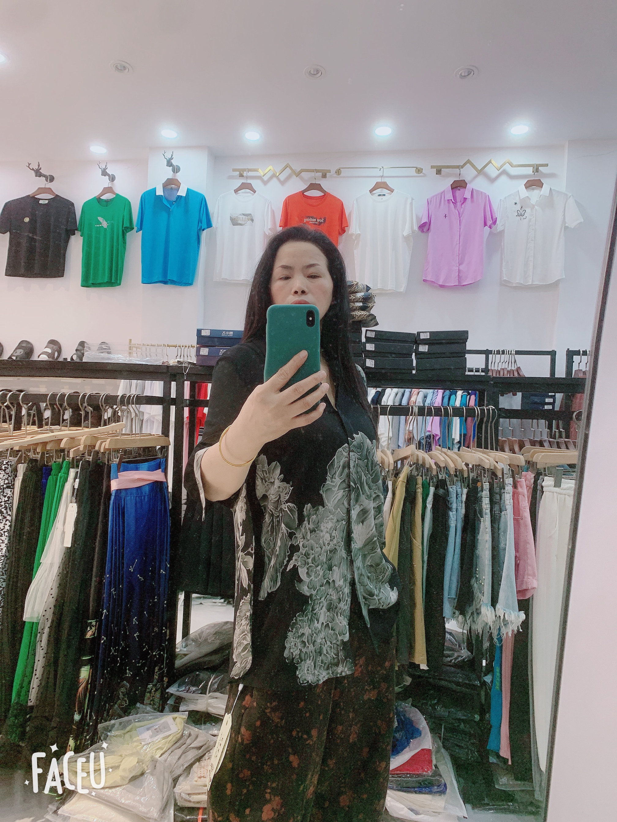 妈妈夏装真丝短袖衬衫遮肚显瘦桑蚕丝上衣女中老年时尚小衫中长款