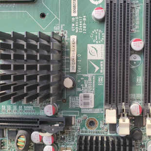 Q35芯片组775针台式 R10 机电脑.询价 Q354 威强IMB