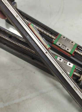 上银KK6005C直线模组。品。，滑动顺畅无卡顿.询价