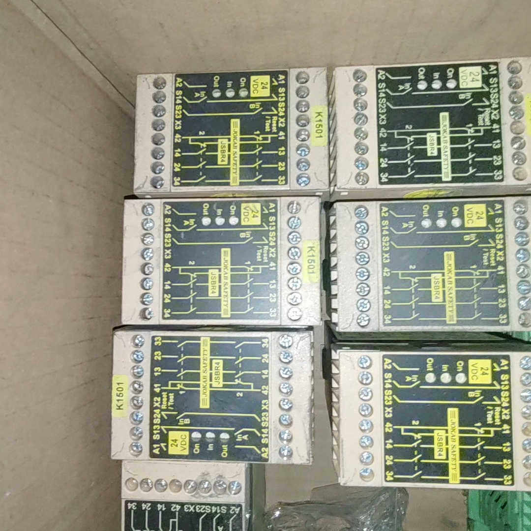 佳可保瑞典佳可保JSBR4 24VDC安全继电器.询价