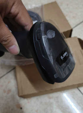 斑马扫描DS2208-SR   保证三年，.询价