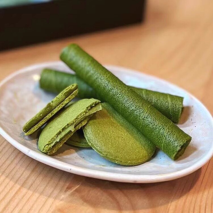 【现货新到】日本进口茶之环抹茶乳果翠玉蛋卷夹心饼干和菓子礼盒