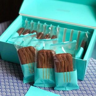 【现货刚到】日本进口东京CAMPANELLA空气波浪三层巧克力饼干礼盒