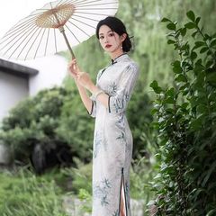 红韵秋冬丝绒改良旗袍七分袖高端少女年轻2024长款新中式素雅气质