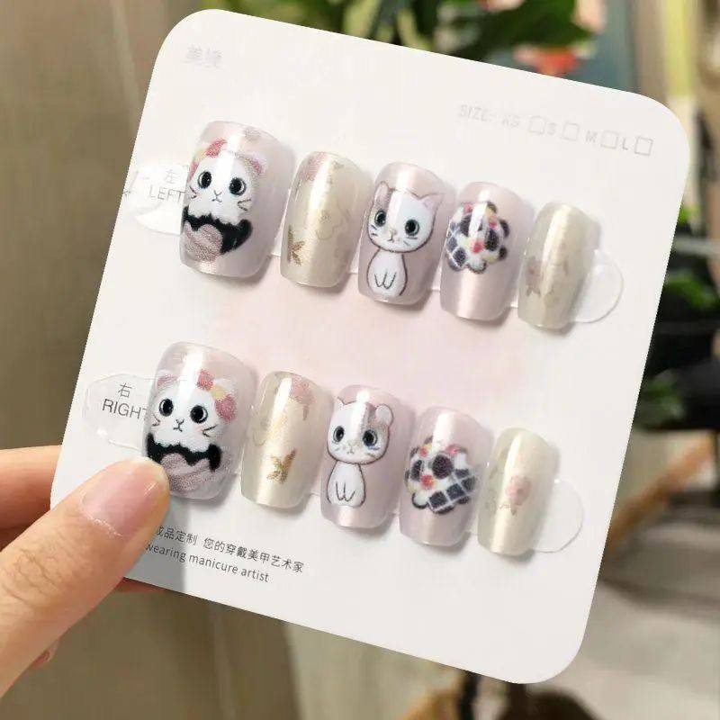 手工儿童美甲穿戴甲感短款花花日式猫猫眼假指甲贴2026年新款,彩妆/香水/美妆工具,美甲工具,淘宝优惠券,粉丝福利购,淘宝优惠卷