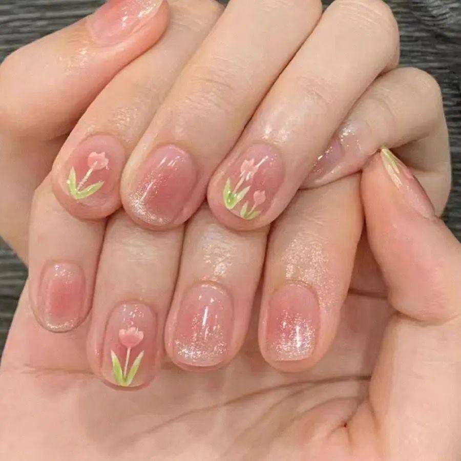 手工儿童美甲穿戴甲感短款郁金香猫眼假指甲贴片女2026年新款,彩妆/香水/美妆工具,美甲工具,淘宝优惠券,粉丝福利购,淘宝优惠卷