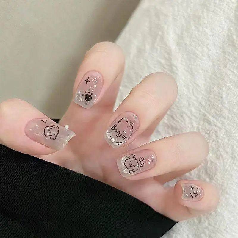手工儿童美甲穿戴甲感短款线条珍珠小狗假指甲贴片2026年新款,彩妆/香水/美妆工具,美甲工具,淘宝优惠券,粉丝福利购,淘宝优惠卷