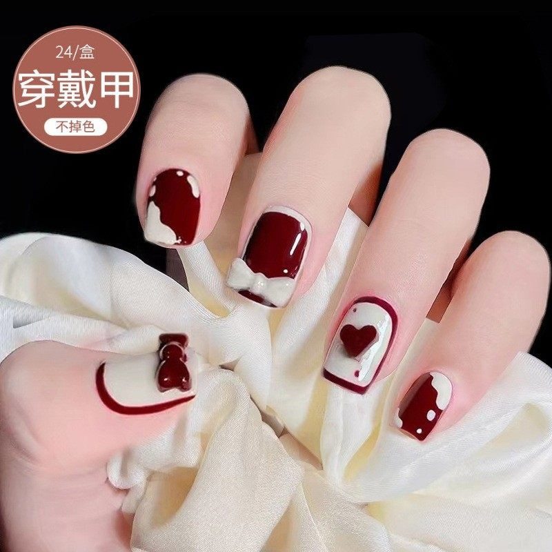 2026年新款儿童美甲穿戴甲感短款草莓流心蝴蝶24片假指甲贴片,彩妆/香水/美妆工具,美甲工具,淘宝优惠券,粉丝福利购,淘宝优惠卷