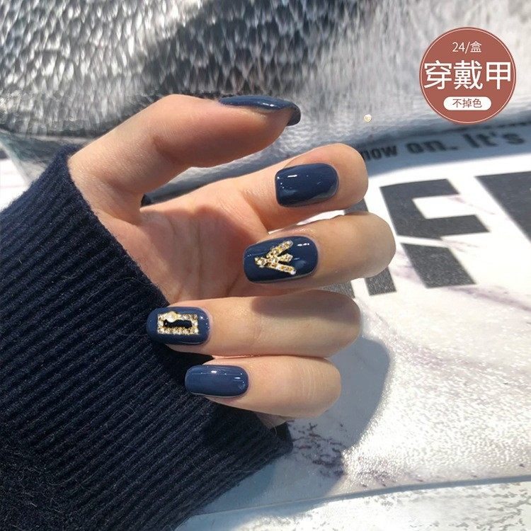 2026年新款儿童美甲穿戴甲感短款莫兰迪V钻24片装假指甲贴片,彩妆/香水/美妆工具,美甲工具,淘宝优惠券,粉丝福利购,淘宝优惠卷