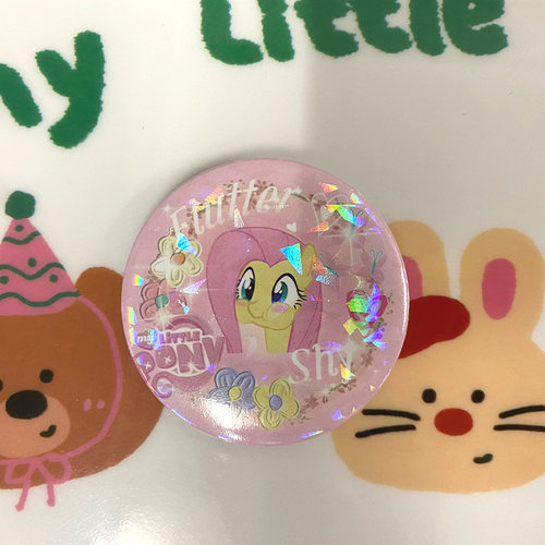 小马宝莉吧唧可爱柔柔周边徽章痛包装饰挂件小玩意同人彩虹化胸针
